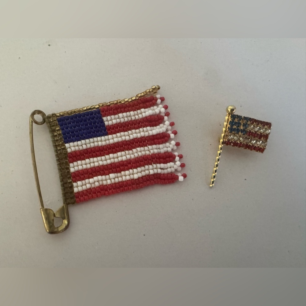 Vintage Beaded American Flag Brooch Set